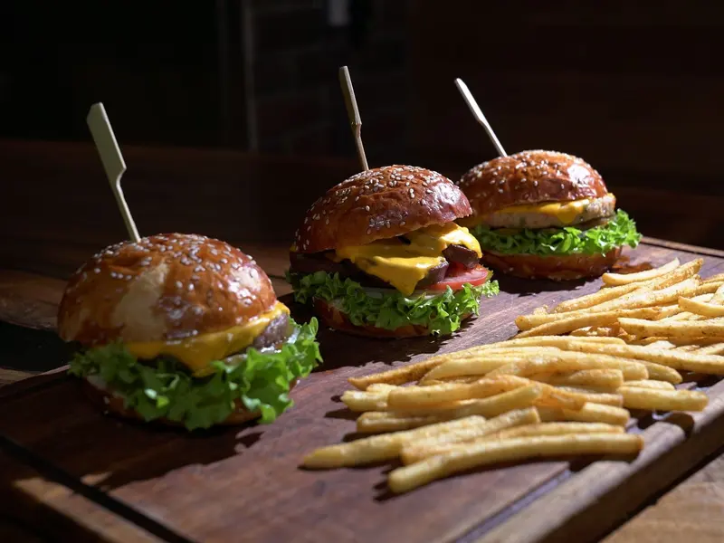 Anaheim restaurants — foodservice delivery
