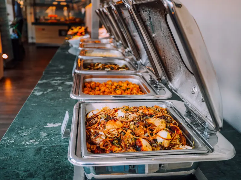 Santa Monica & Westside restaurants — foodservice delivery